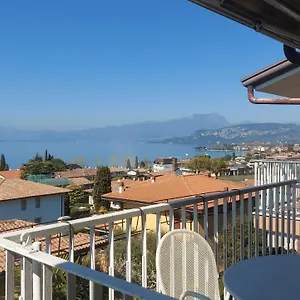 Panoramic Apartment Bardolino